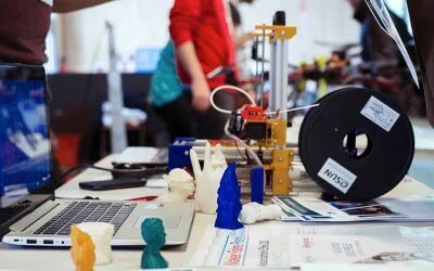 Berker Özçelik ile “Maker Çocuk” Atölyesi